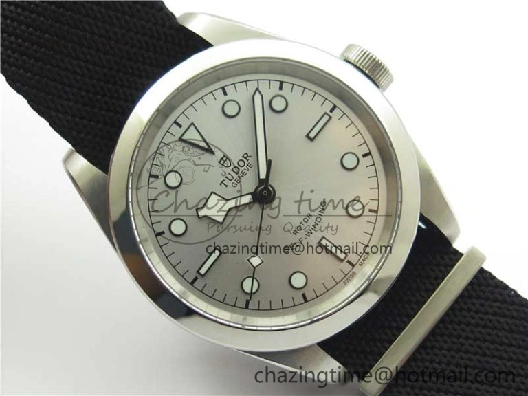 Black Bay 41 SS LF 1:1 Best Edition Silver Dial on Black Nylon Strap A2824