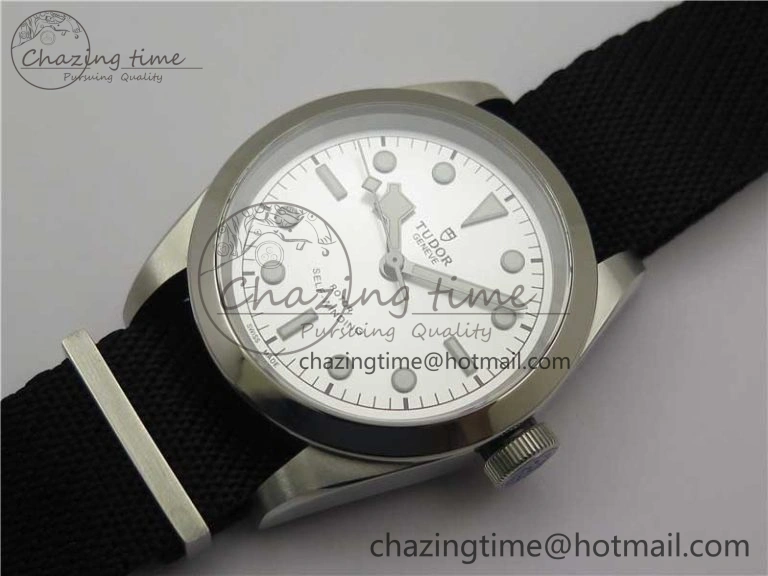Black Bay 41 SS LF 1:1 Best Edition Silver Dial on Black Nylon Strap A2824