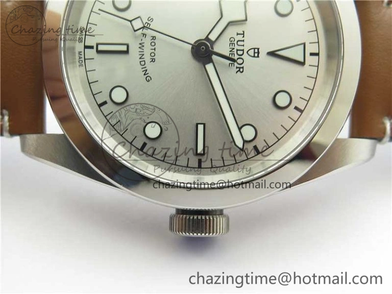 Black Bay 41 SS LF 1:1 Best Edition Silver Dial on Brown Leather Strap A2824