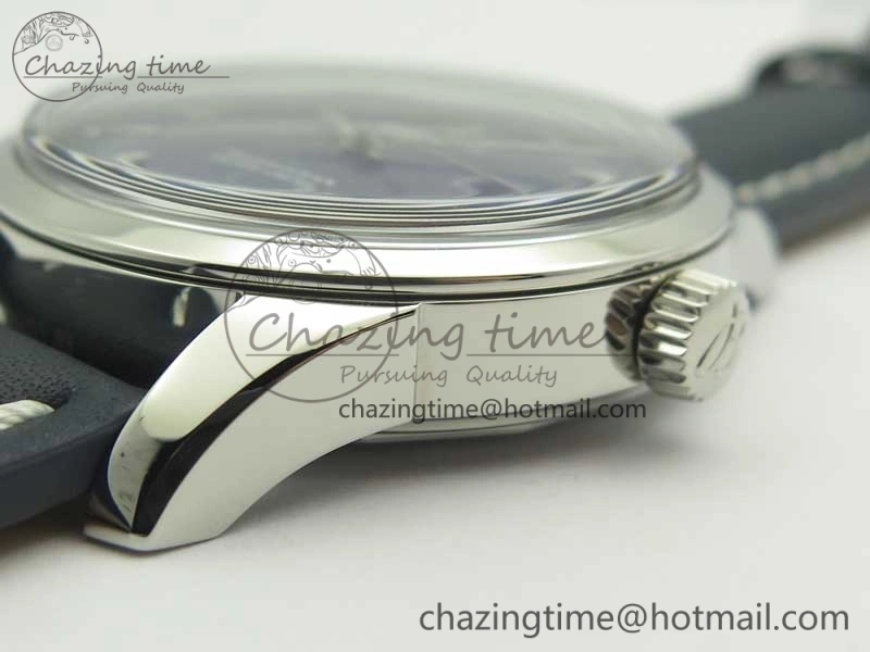 Breitling Transocean Day & Date SS V7F 1:1 Best Edition Blue Dial on Blue Leather Strap A2836