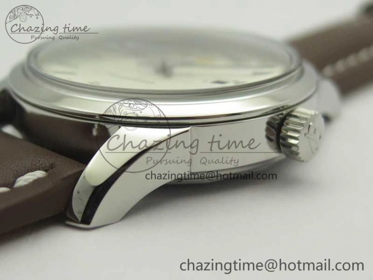 Breitling Transocean Day & Date SS V7F 1:1 Best Edition Silver Dial on Brown Leather Strap A2836
