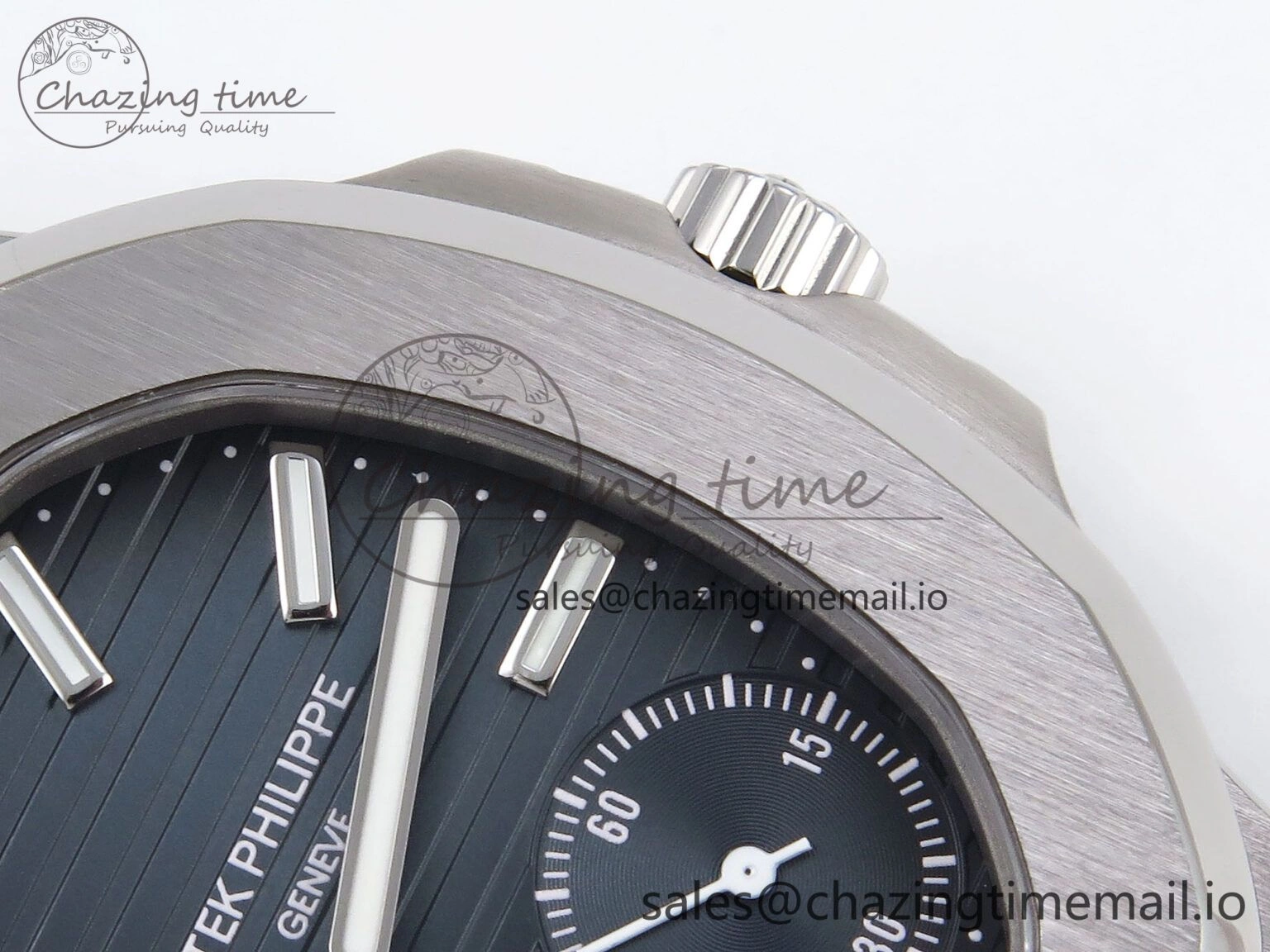 CUSTOM MODDED NAUTILUS 5712 SS SWF 1:1 BEST EDITION BLUE DIAL ON SS BRACELET A240 ( VSV Engravings，New Folding Clasp ) V3