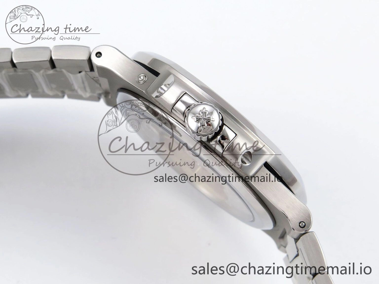 CUSTOM MODDED NAUTILUS 5712 SS SWF 1:1 BEST EDITION BLUE DIAL ON SS BRACELET A240 ( VSV Engravings，New Folding Clasp ) V3