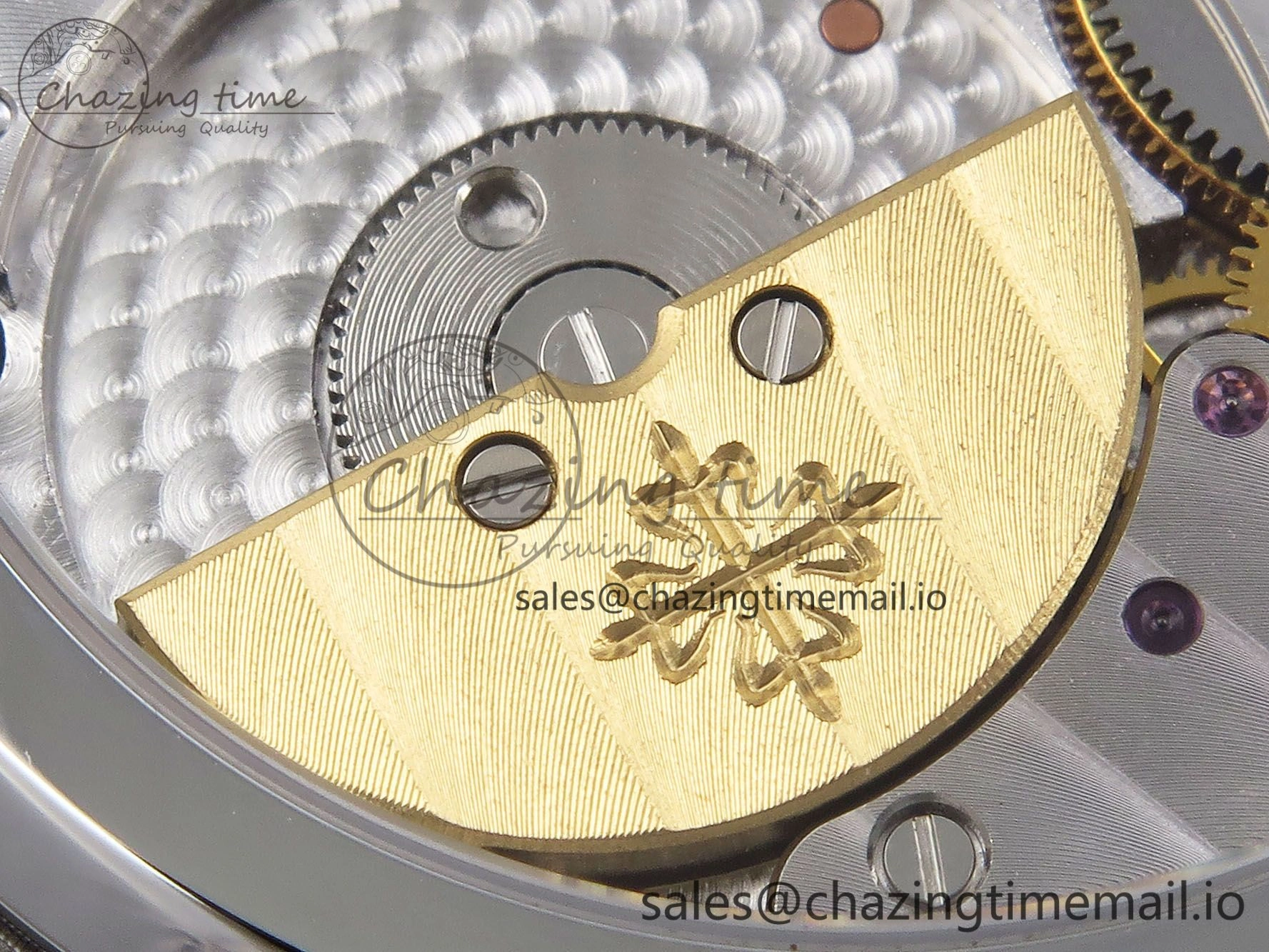CUSTOM MODDED NAUTILUS 5712 SS SWF 1:1 BEST EDITION BLUE DIAL ON SS BRACELET A240 ( VSV Engravings，New Folding Clasp ) V3