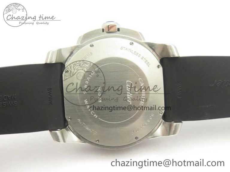 Calibre De Cartier Diver Black JF 1:1 Best Edition White Dial On Black Rubber Strap A23J