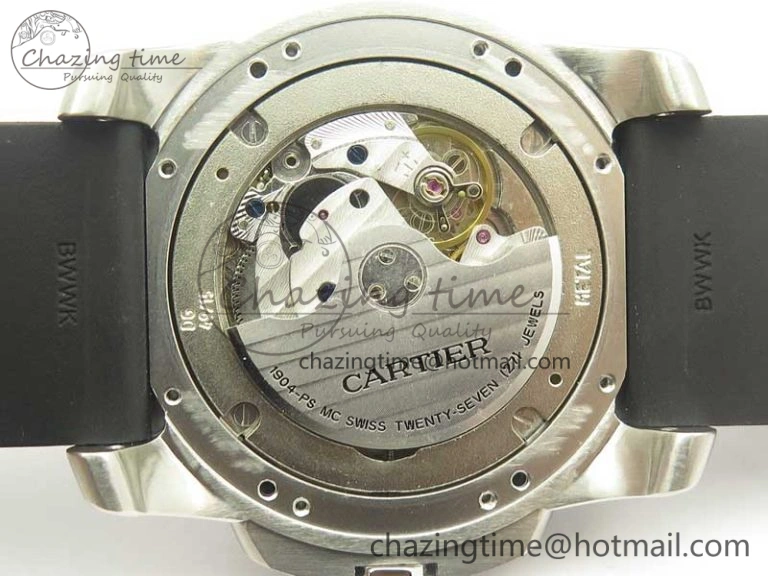 Calibre De Cartier Diver Black JF 1:1 Best Edition White Dial On Black Rubber Strap A23J