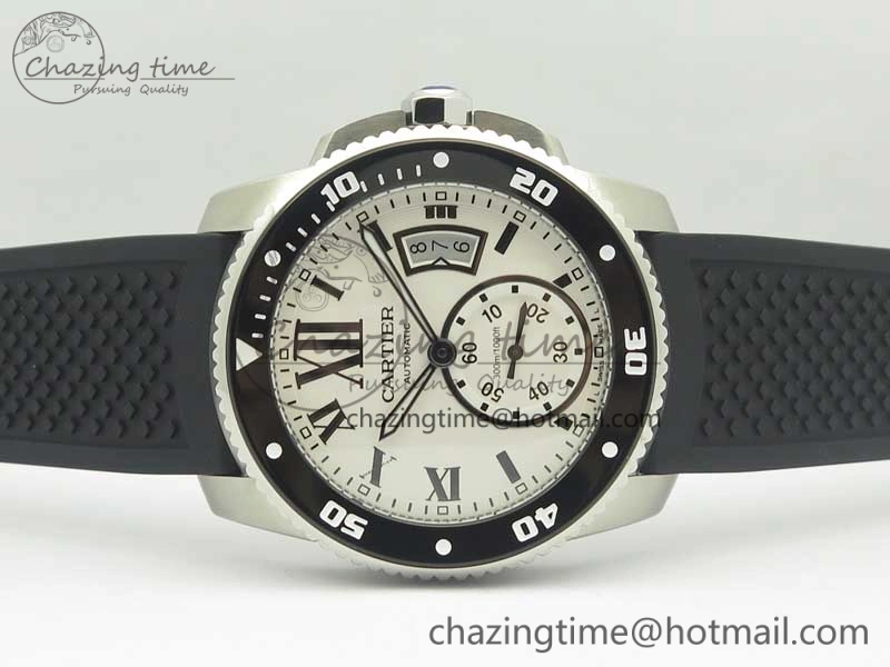 Calibre De Cartier Diver Black JF 1:1 Best Edition White Dial On Black Rubber Strap A23J