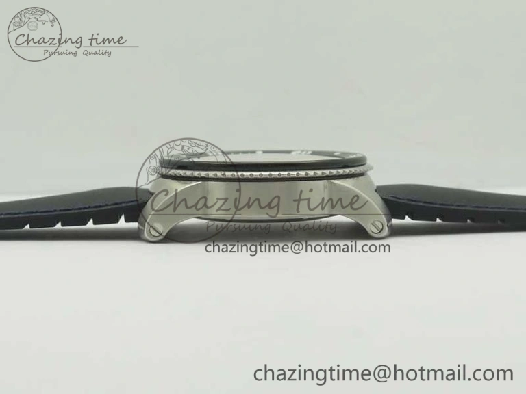 Calibre De Cartier Diver Black JF 1:1 Best Edition on Black Nylon Strap A23J