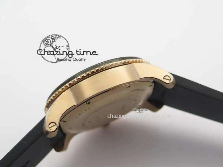 Calibre De Cartier Diver Black RG TF 1:1 Best Edition On Black Rubber Strap A23J