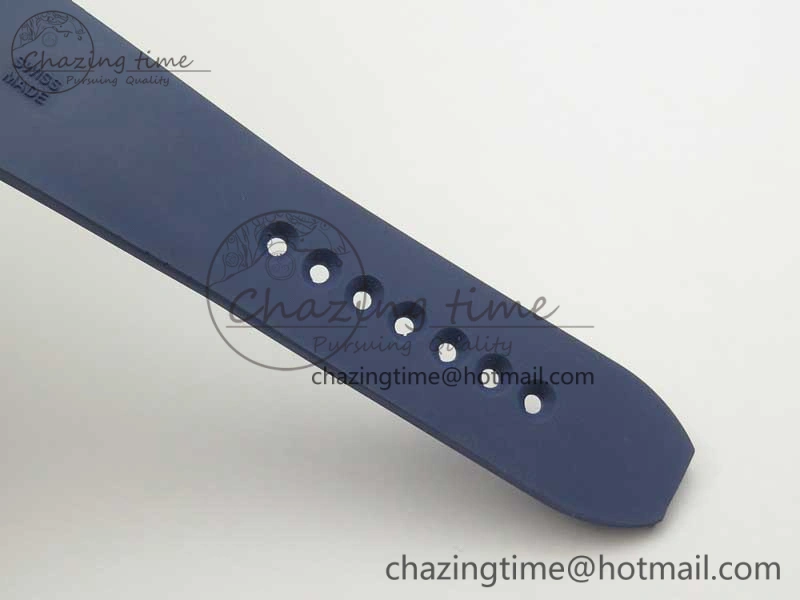 Calibre De Cartier Diver Blue JF 1:1 Best Edition White Dial On Blue Rubber Strap A23J