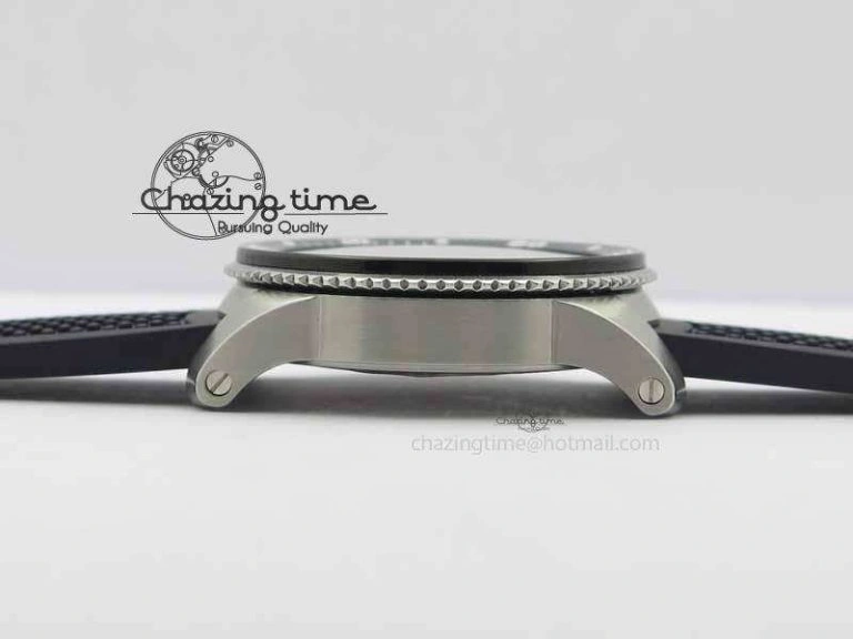 Calibre De Cartier Diver JJF 1:1 Best Edition SS Black Dial On Black Rubber Strap A23J
