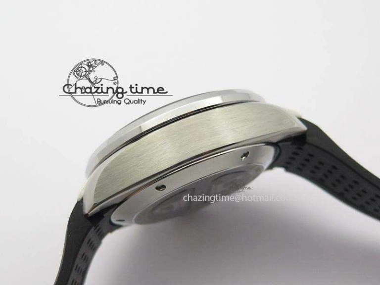 Carrera Calibre 17 SS Black Dial On Black Rubber Strap A7750