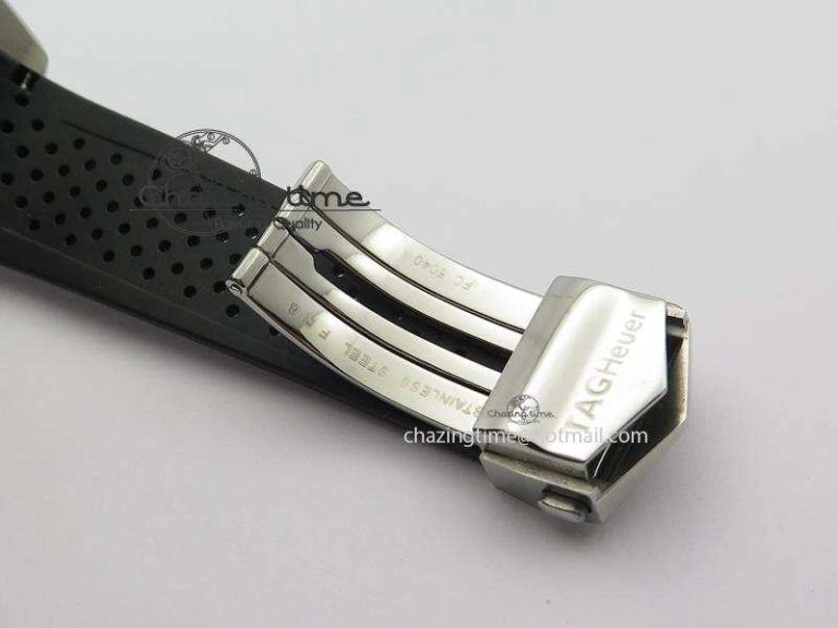 Carrera Calibre 17 SS Black Dial On Black Rubber Strap A7750