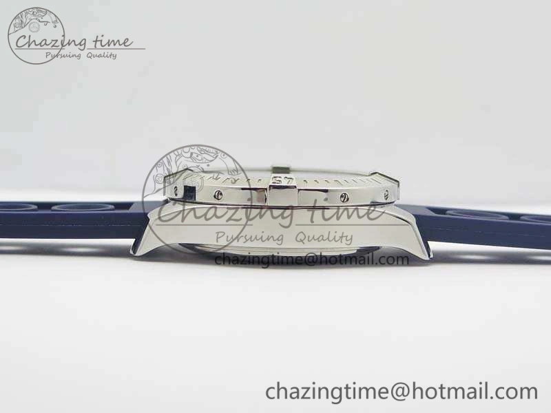 Challenger Chronograph SS Blue Dial On Rubber Strap A7750 (Free Rubber Strap)