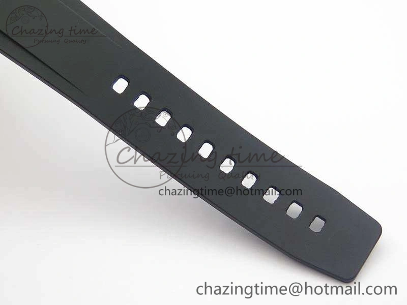 Challenger Chronograph SS White Dial On Rubber Strap A7750 (Free Rubber Strap)