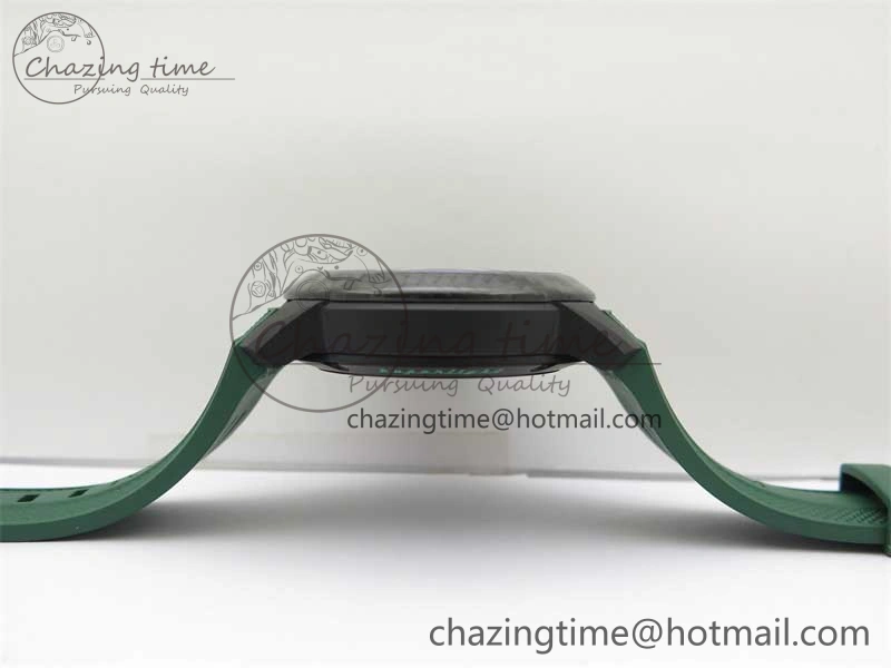 Chronofighter Superlight JKF 1:1 Best Edition on Green Rubber Strap A7750