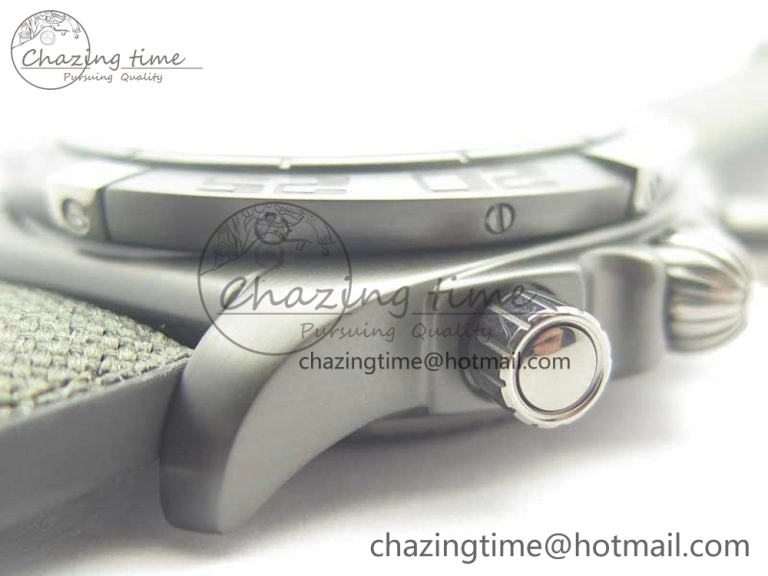 Chronomat 44mm Blacksteel GF 1:1 Special Edition Black Dial on Black Rubber Strap A7750