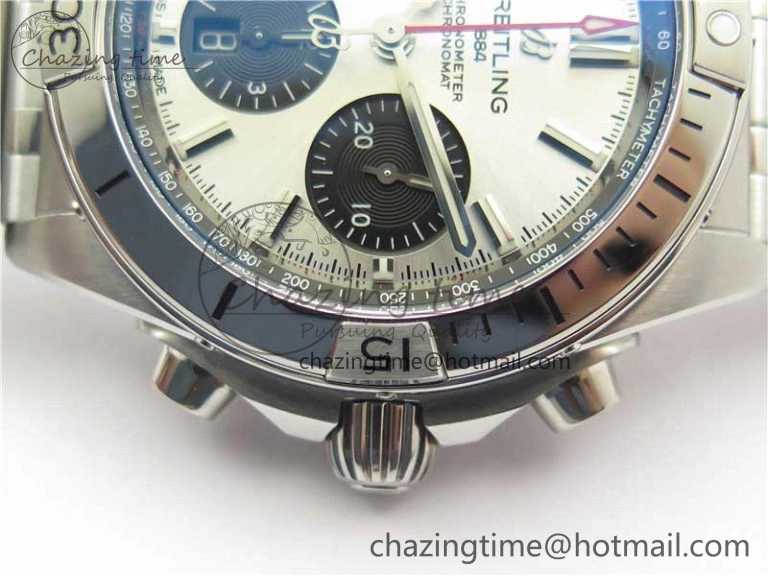 Chronomat B01 42mm SS GF 1:1 Best Edition White Dial on SS Bracelet A7750