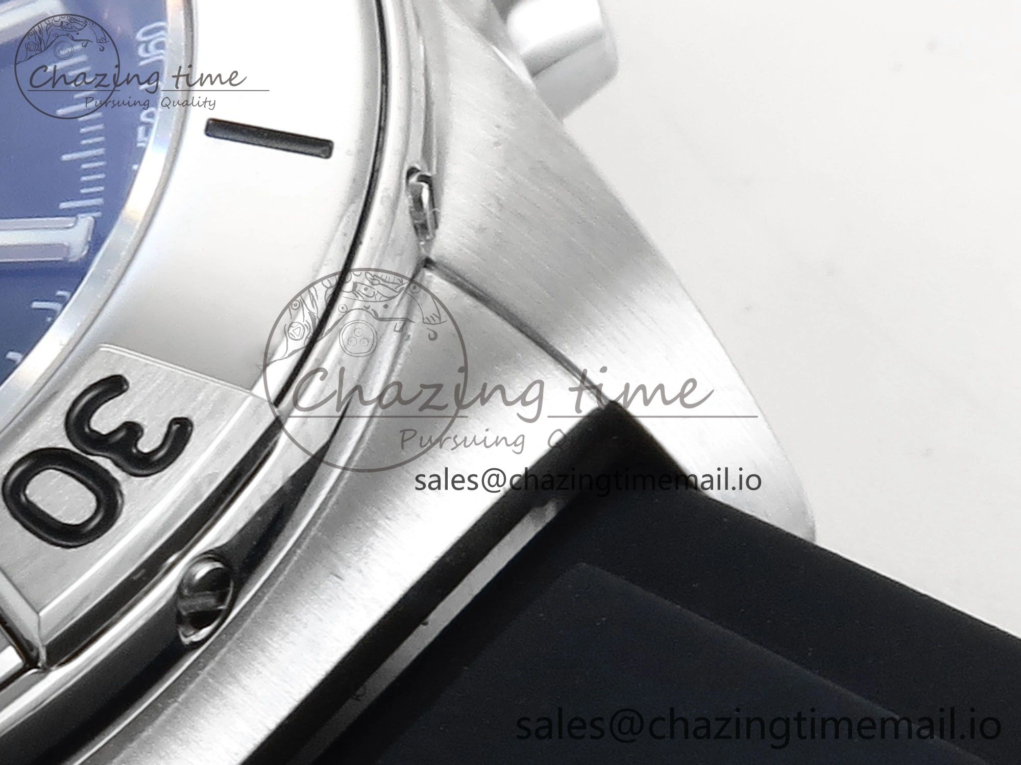 Chronomat B01 42mm SS TF 1:1 Best Edition Black Silver Dial on Black Rubber Strap A7750 V2