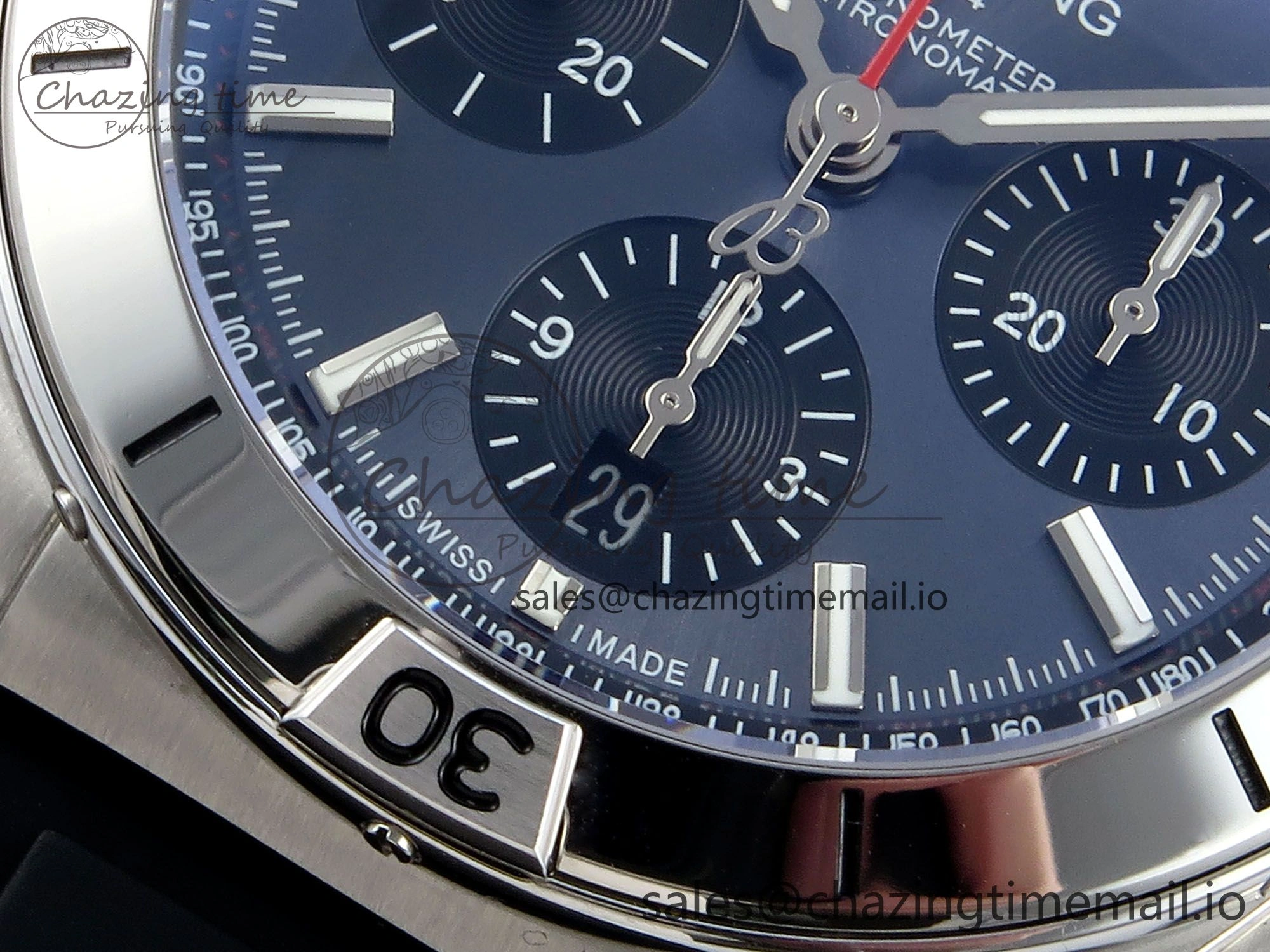 Chronomat B01 42mm SS TF 1:1 Best Edition Gray Dial on Black Rubber Strap A7750 V2