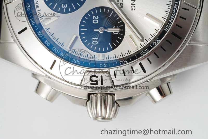 Chronomat B01 42mm SS TF 1:1 Best Edition Silver Dial on Black Rubber Strap A7750