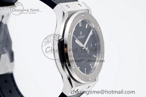 Classic Fusion 42mm APSF 1:1 Best Edition Black Dial on Black Gummy Strap A1110