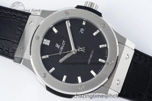 Classic Fusion 42mm APSF 1:1 Best Edition Black Dial on Black Gummy Strap A1110