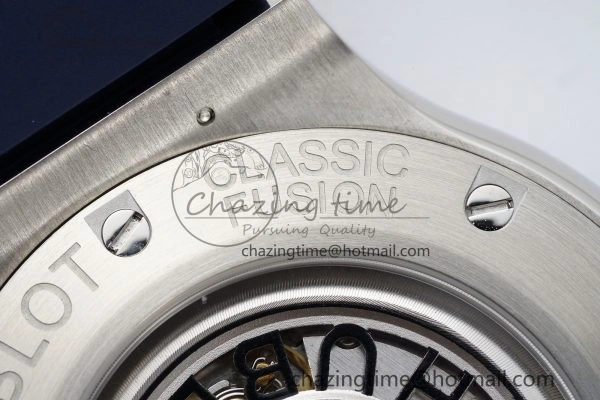 Classic Fusion 42mm APSF 1:1 Best Edition Blue Dial on Blue Gummy Strap A1110
