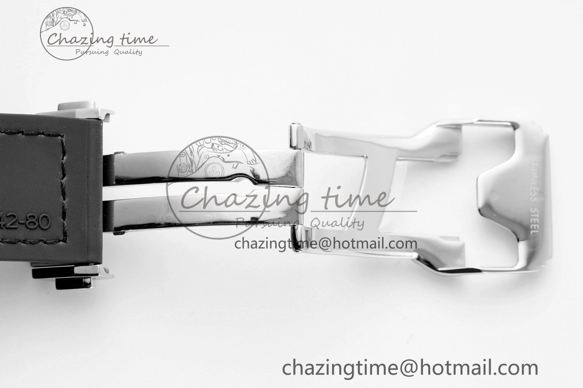 Classic Fusion 42mm APSF 1:1 Best Edition White Dial on Black Gummy Strap A1110