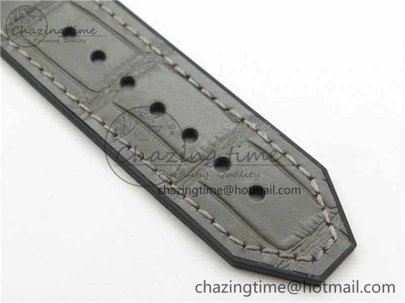 Classic Fusion 42mm RG B50 Gray Dial On Gray Gummy Strap A2892