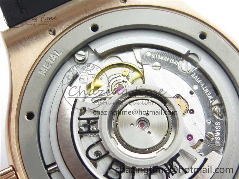 Classic Fusion 42mm RG B50 Gray Dial On Gray Gummy Strap A2892