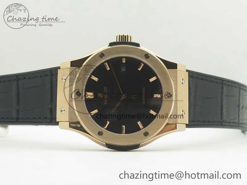 Classic Fusion 42mm RG F16 Factory 1:1 Best Edition Black Dial On Gummy Strap A2892