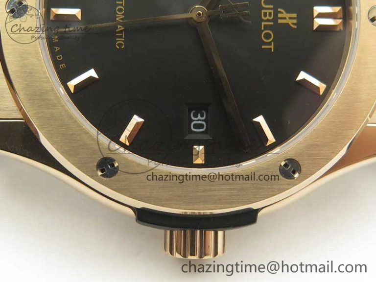 Classic Fusion 42mm RG F16 Factory 1:1 Best Edition Black Dial On Gummy Strap A2892