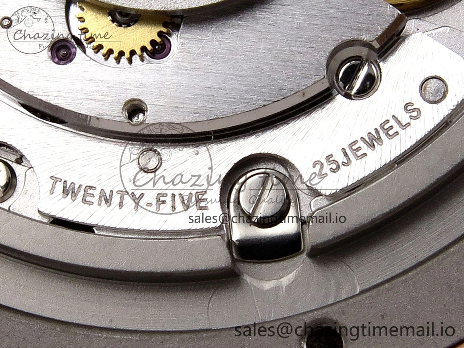 Classic Fusion 42mm RG JJF 1:1 Best Edition Gray Dial on Black Gummy Leather Strap