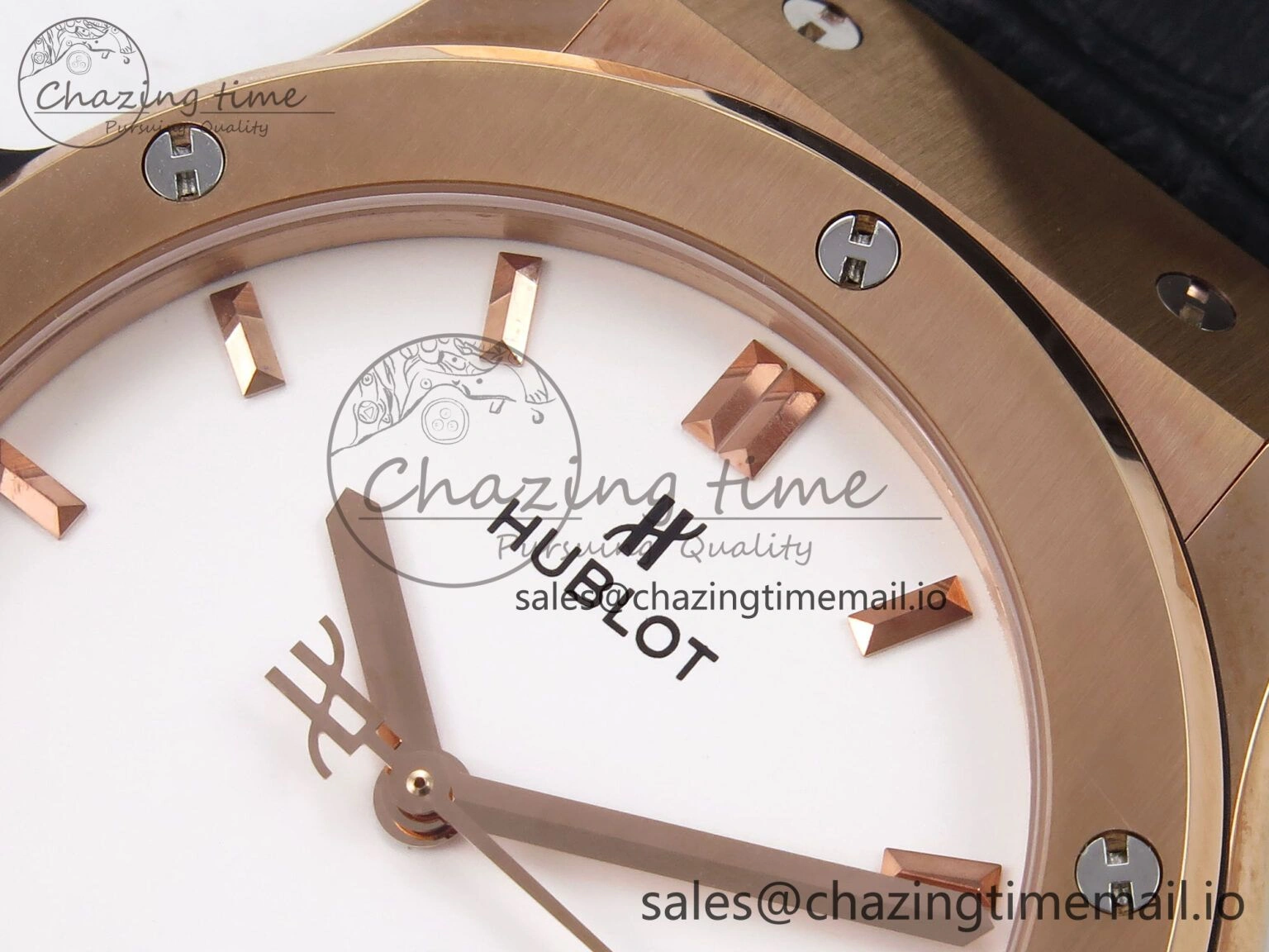 Classic Fusion 42mm RG JJF 1:1 Best Edition White Dial on Black Gummy Leather Strap