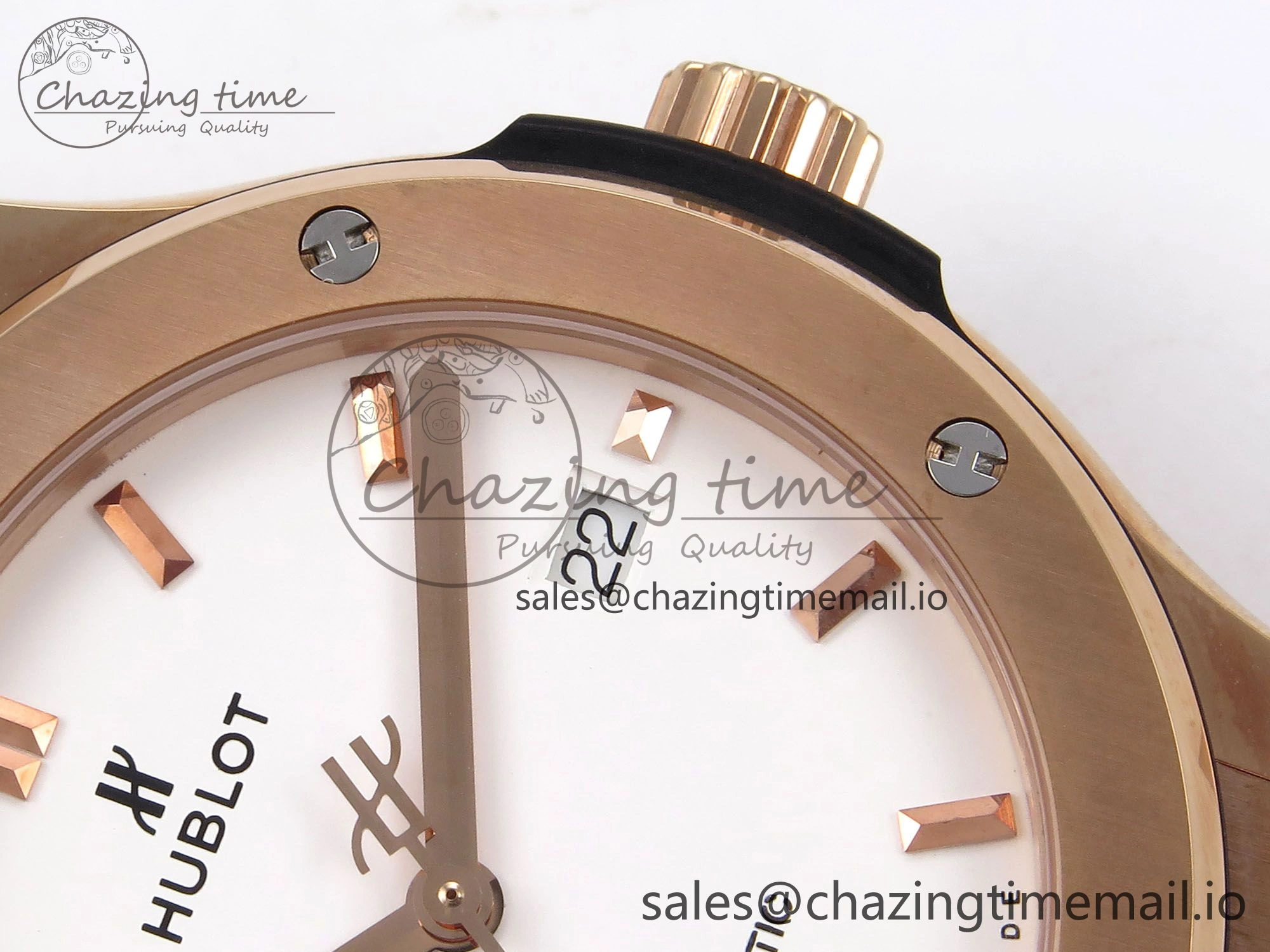 Classic Fusion 42mm RG JJF 1:1 Best Edition White Dial on Black Gummy Leather Strap