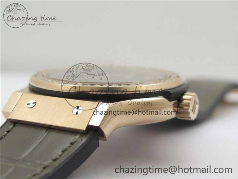 Classic Fusion 42mm RG Paved Diamonds Bezel B50F Gray Dial On Gummy Strap A2892