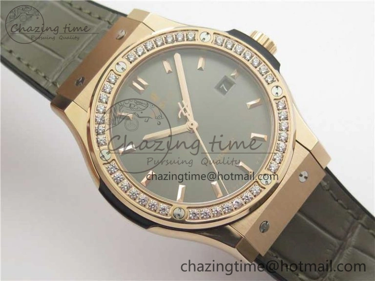 Classic Fusion 42mm RG Paved Diamonds Bezel B50F Gray Dial On Gummy Strap A2892