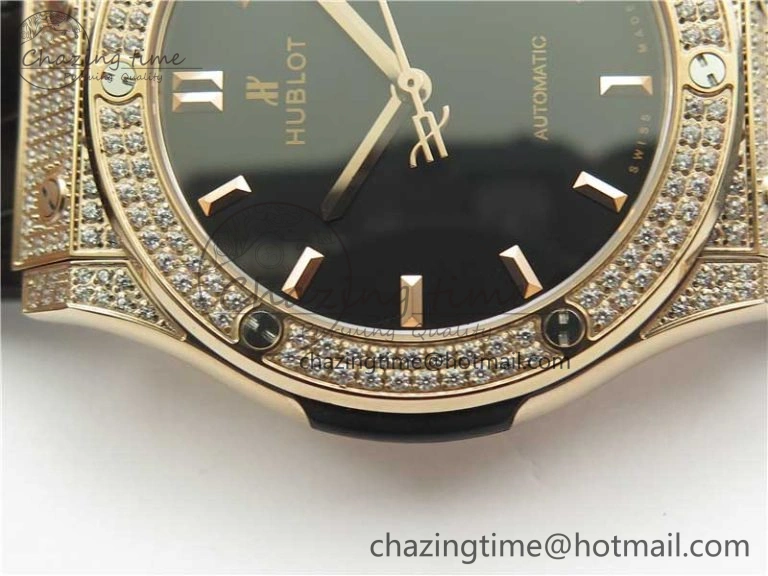 Classic Fusion 42mm RG Paved Diamonds Case Bezel B50F Black Dial On Gummy Strap A2892