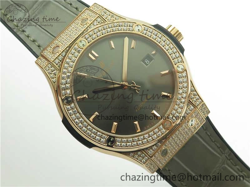 Classic Fusion 42mm RG Paved Diamonds Case Bezel B50F Gray Dial On Gummy Strap A2892