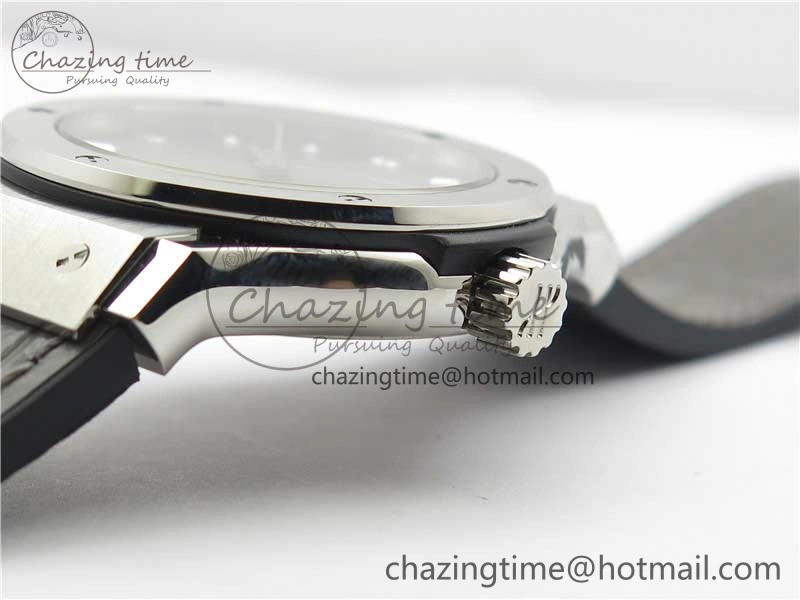 Classic Fusion 42mm SS B50 Gray Dial On Gray Gummy Strap A2892