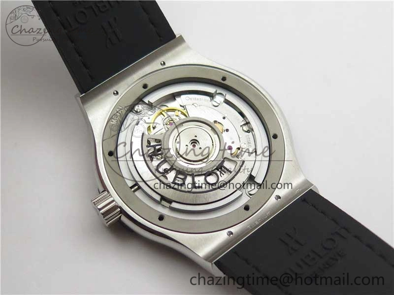 Classic Fusion 42mm SS B50 Gray Dial On Gray Gummy Strap A2892