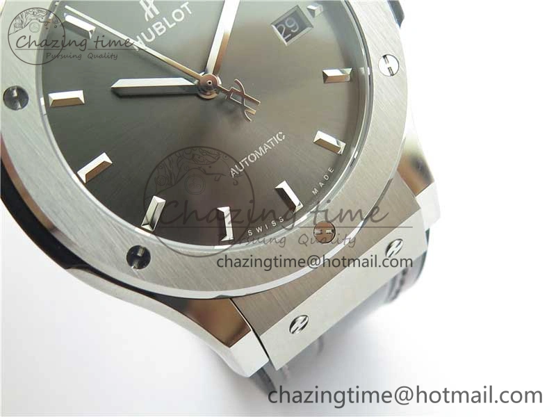 Classic Fusion 42mm SS B50 Gray Dial On Gray Gummy Strap A2892