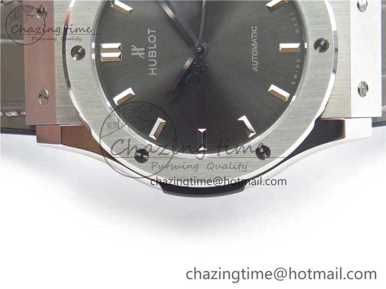 Classic Fusion 42mm SS B50 Gray Dial On Gray Gummy Strap A2892