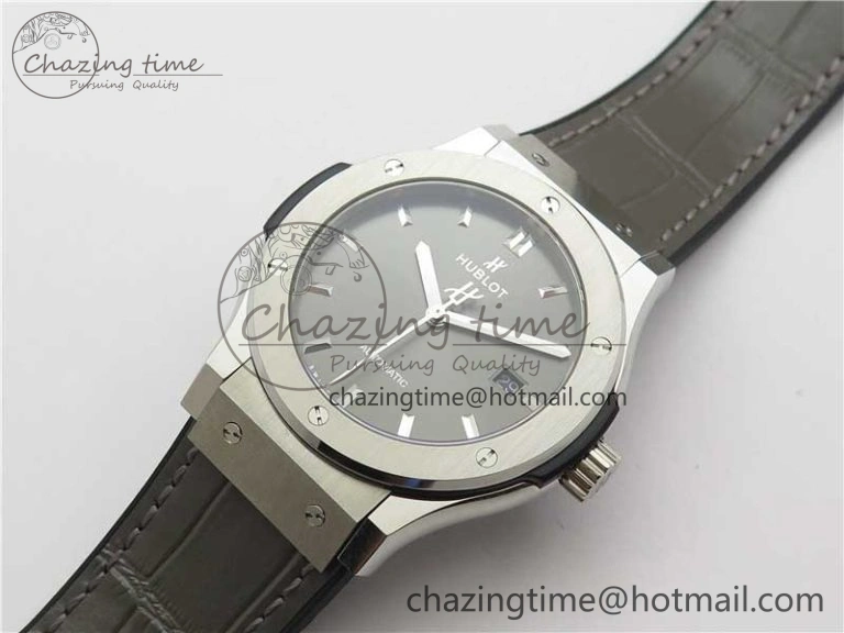 Classic Fusion 42mm SS B50 Gray Dial On Gray Gummy Strap A2892
