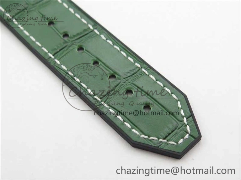 Classic Fusion 42mm SS B50 Green Dial On Green Gummy Strap A2892