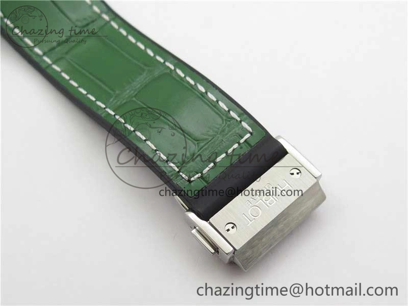 Classic Fusion 42mm SS B50 Green Dial On Green Gummy Strap A2892