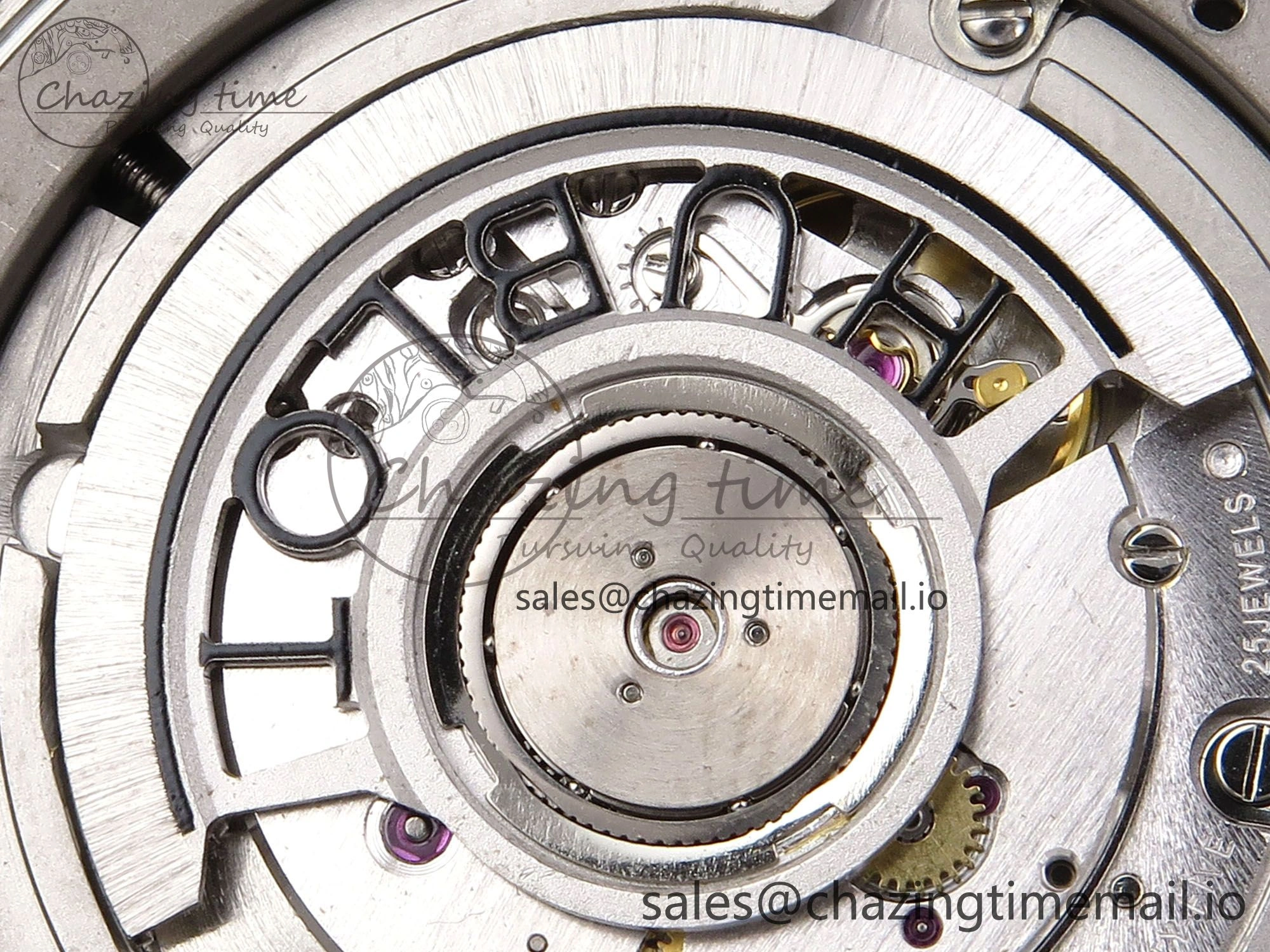 Classic Fusion 42mm SS JJF 1:1 Best Edition Gray Dial on Black Gummy Leather Strap