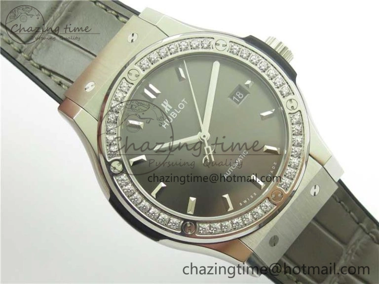 Classic Fusion 42mm SS Paved Diamonds Bezel B50F Gray Dial On Gummy Strap A2892