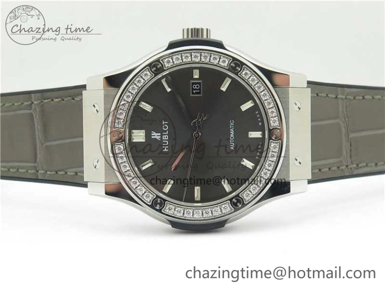 Classic Fusion 42mm SS Paved Diamonds Bezel B50F Gray Dial On Gummy Strap A2892